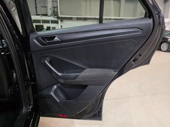 Volkswagen T-Roc 1.5 TSI EVO Black Edition DSG Euro 6 (s/s) 5dr