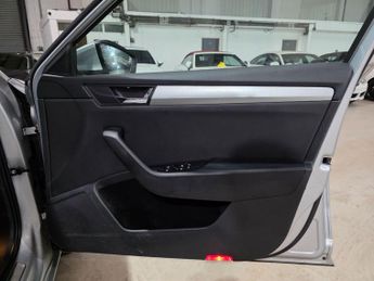 Skoda Superb 1.5 TSI ACT SE DSG Euro 6 (s/s) 5dr