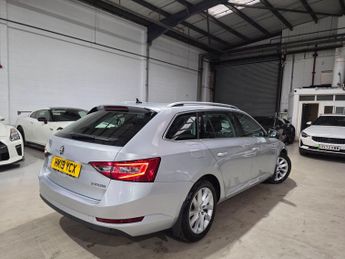 Skoda Superb 1.5 TSI ACT SE DSG Euro 6 (s/s) 5dr