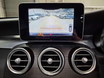 Mercedes-Benz GLC 2.1 GLC220d AMG Line (Premium) G-Tronic 4MATIC Euro 6 (s/s) 5dr