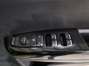 Kia Sportage 1.7 CRDi 3 DCT Euro 6 (s/s) 5dr