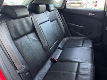 Vauxhall Astra 1.6 16v Elite Auto Euro 5 5dr