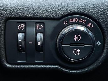 Vauxhall Astra 1.6 16v Elite Auto Euro 5 5dr