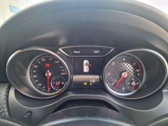 Mercedes-Benz A Class 2.1 A220d AMG Line (Executive) 7G-DCT Euro 6 (s/s) 5dr