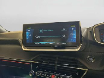 Peugeot E-2008 50kWh GT SUV 5dr Electric Auto (136 ps)