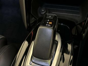 Peugeot E-2008 50kWh GT SUV 5dr Electric Auto (136 ps)