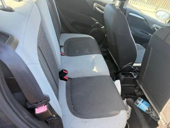 Fiat Punto 1.4 Easy Manual Euro 5 (s/s) 5dr