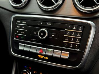 Mercedes-Benz CLA 1.6 CLA180 AMG Line Edition Coupe 7G-DCT Euro 6 (s/s) 4dr