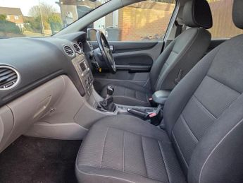 Ford Focus 1.6 TDCi DPF Sport 5dr
