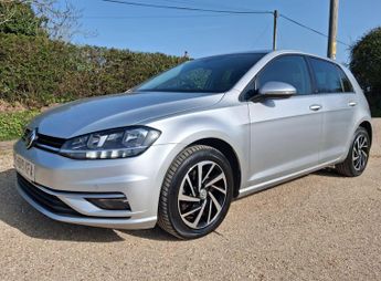 Volkswagen Golf TDi 1.6 TDI Match Euro 6 (s/s) 5dr