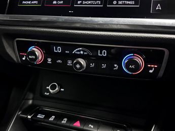 Audi Q3 1.5 TFSI CoD 35 S line SUV 5dr Petrol S Tronic Euro 6 (s/s) (150