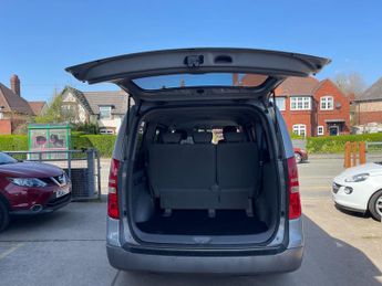 Hyundai i800 2.5 CRDi Style Euro 4 5dr