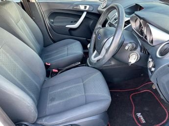 Ford Fiesta 1.25 Zetec 5dr