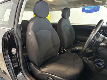 MINI Hatch 1.6 Cooper S Auto Euro 6 (s/s) 5d