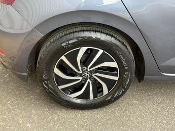 Volkswagen Polo 1.0 TSI Life DSG Euro 6 (s/s) 5dr