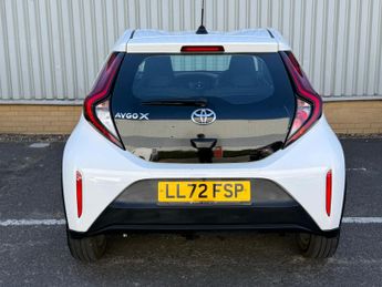 Toyota Aygo X 1.0 VVT-i Pure x-shift Euro 6 (s/s) 5dr