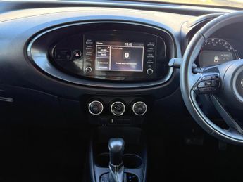 Toyota Aygo X 1.0 VVT-i Pure x-shift Euro 6 (s/s) 5dr
