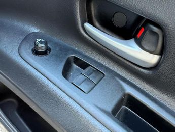 Toyota Aygo X 1.0 VVT-i Pure x-shift Euro 6 (s/s) 5dr