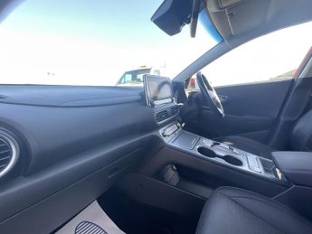 Hyundai Kona PREMIUM SE EV