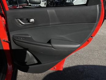 Hyundai Kona PREMIUM SE EV