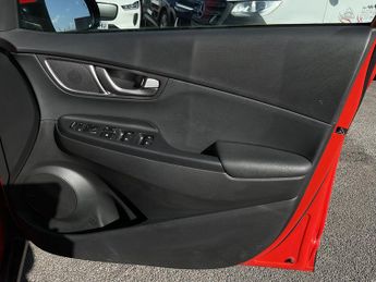 Hyundai Kona PREMIUM SE EV