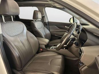 Hyundai Santa Fe 2.2 CRDi Premium SE SUV 5dr Diesel Auto 4WD Euro 6 (s/s) 7 Seat 