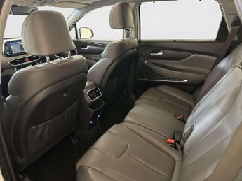 Hyundai Santa Fe 2.2 CRDi Premium SE SUV 5dr Diesel Auto 4WD Euro 6 (s/s) 7 Seat 