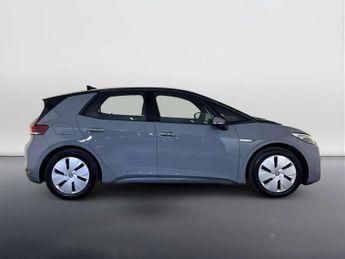 Volkswagen ID.3 Pure Performance 45kWh Life Hatchback 5dr Electric Auto (150 ps)