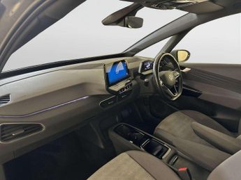 Volkswagen ID.3 Pure Performance 45kWh Life Hatchback 5dr Electric Auto (150 ps)