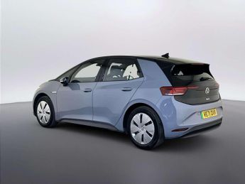 Volkswagen ID.3 Pure Performance 45kWh Life Hatchback 5dr Electric Auto (150 ps)