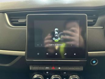 Renault Zoe R110 EV50 52kWh Iconic Hatchback 5dr Electric Auto (Rapid Charge