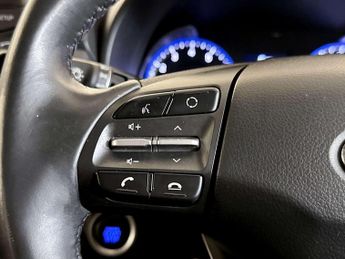 Hyundai KONA 1.0 T-GDi Blue Drive Premium SUV 5dr Petrol Manual Euro 6 (s/s) 