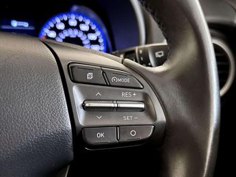Hyundai KONA 1.0 T-GDi Blue Drive Premium SUV 5dr Petrol Manual Euro 6 (s/s) 