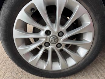 Vauxhall Corsa 1.4i SE Auto Euro 6 5dr