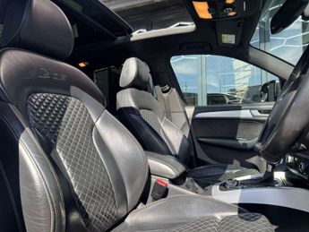 AUDI SQ5 3.0 BiTDI V6 Plus SUV 5dr Diesel Tiptronic quattro Euro 6 (s/s) 