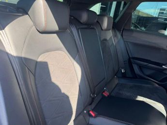 SEAT LEON 1.4 eHybrid 12.8kWh FR Sport Estate 5dr Petrol Plug-in Hybrid DS