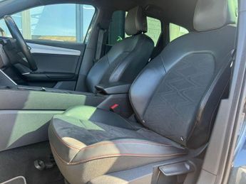 SEAT LEON 1.4 eHybrid 12.8kWh FR Sport Estate 5dr Petrol Plug-in Hybrid DS