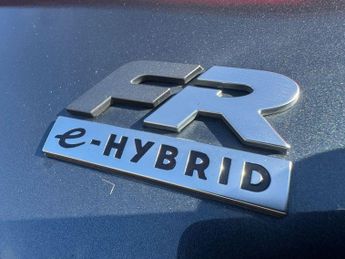 SEAT LEON 1.4 eHybrid 12.8kWh FR Sport Estate 5dr Petrol Plug-in Hybrid DS