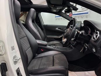 Mercedes-Benz GLA 2.1 GLA220d AMG Line (Premium Plus) 7G-DCT 4MATIC Euro 6 (s/s) 5