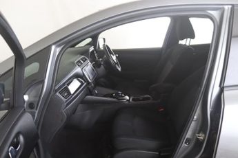 Nissan Leaf 39kWh N-Connecta Auto 5dr
