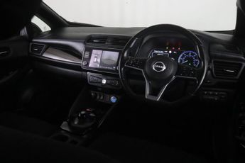 Nissan Leaf 39kWh N-Connecta Auto 5dr
