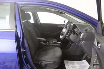 Hyundai IONIQ 38.3kWh Premium Auto 5dr