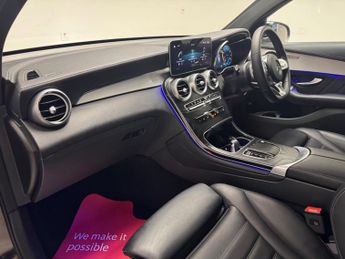 Mercedes-Benz GLC 2.0 GLC300h MHEV AMG Line (Premium) Coupe G-Tronic+ 4MATIC Euro 