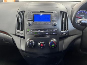 Hyundai i30 1.6 CRDi Comfort Auto Euro 4 5dr