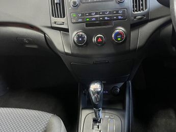 Hyundai i30 1.6 CRDi Comfort Auto Euro 4 5dr