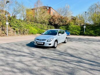 Hyundai i30 1.6 CRDi Comfort Auto Euro 4 5dr