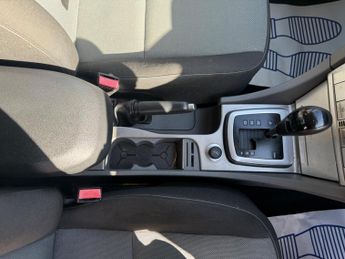 Ford Focus 1.6 Zetec 5dr