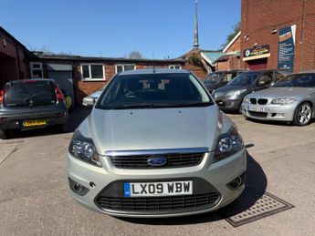 Ford Focus 1.6 Zetec 5dr