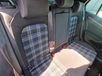 Volkswagen Golf 1.4 TSI GTE DSG Euro 6 (s/s) 5dr