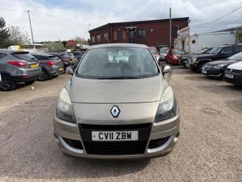 Renault Scenic 1.5 dCi Expression Euro 5 5dr